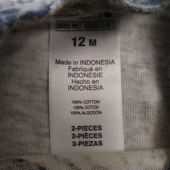 🍁🌳 Carhartt Camo /Tan Shorts Bibs & Tee Size 12 Months - Picture 10 of 11